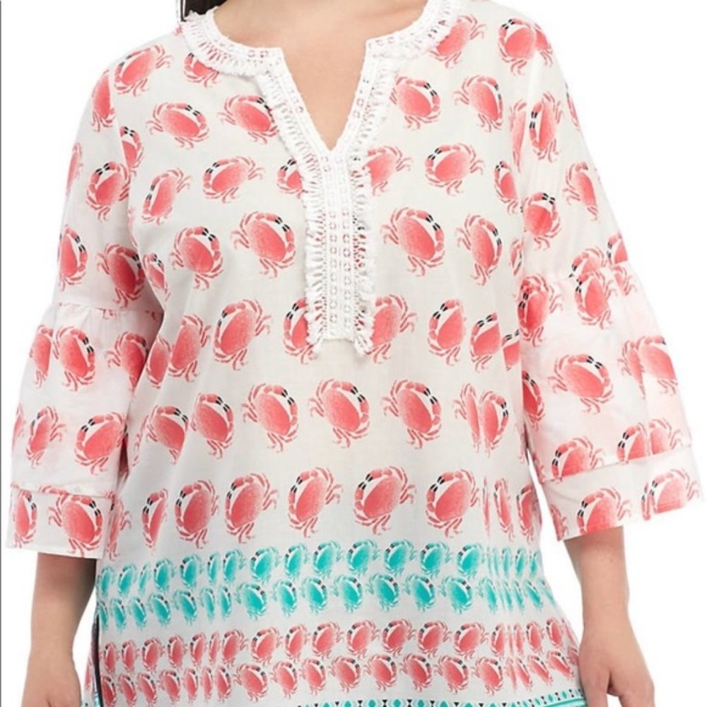 Crown & Ivy Crab Tunic